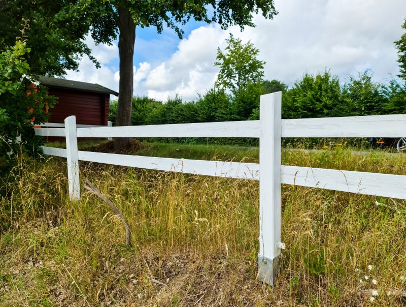 Best Fence Painting Contractors in Cottage Grove, MN